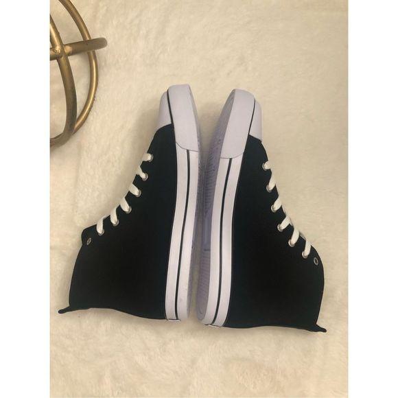 Draft Listing - Picture 4 of 6